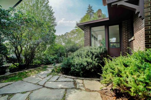 Access to the front yard from the south side of the house