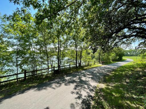 16350 Elm Creek Lane, Lakeville, MN 55044