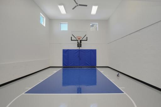 Previous Build Home - Similar Floor Plan To This Home