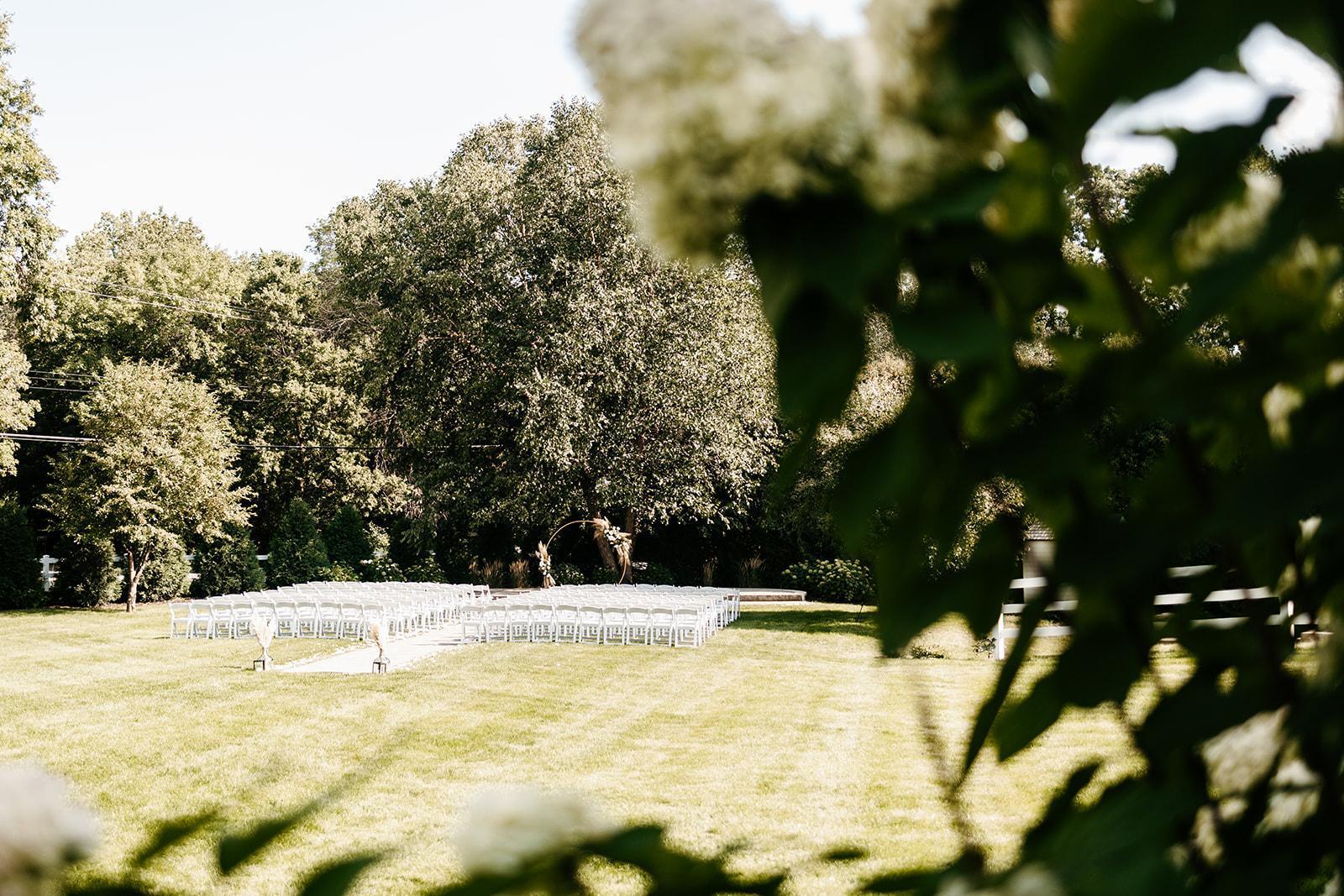 Gorgeous outdoor ceremony locations