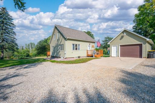 121 Westwood Lane, Blue Earth, MN 56013