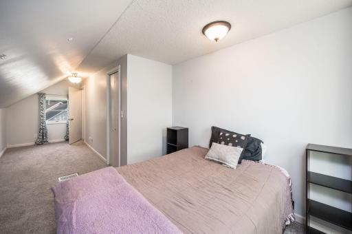 121 Westwood Lane, Blue Earth, MN 56013