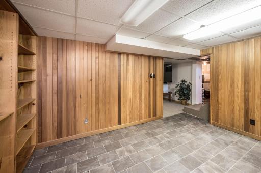 121 Westwood Lane, Blue Earth, MN 56013