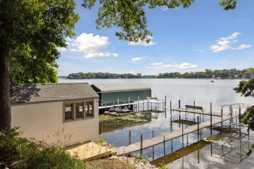 4805 Island View Drive, Mound, MN 55364