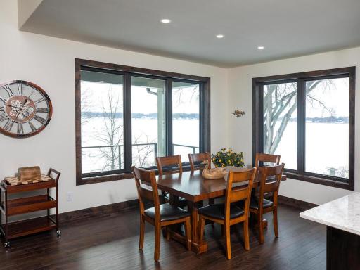 1711 Shoreline Boulevard, Shakopee, MN 55379