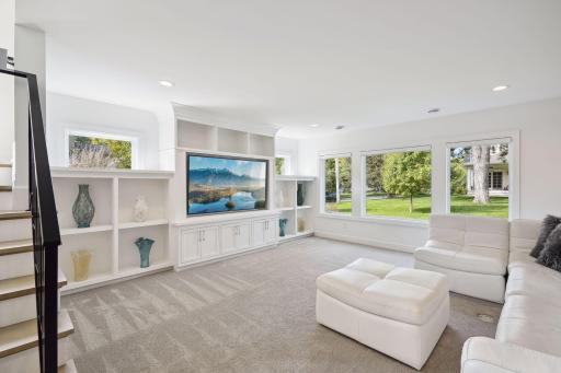 5436 Park Place, Edina, MN 55424