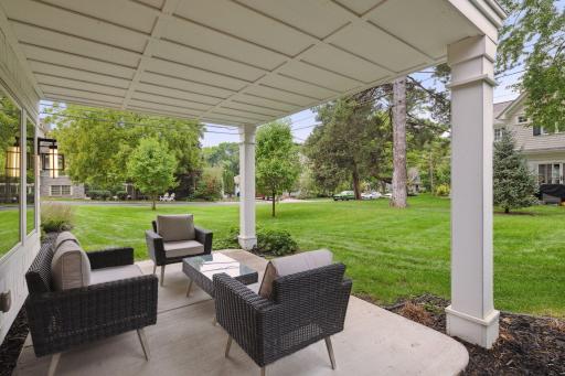 5436 Park Place, Edina, MN 55424