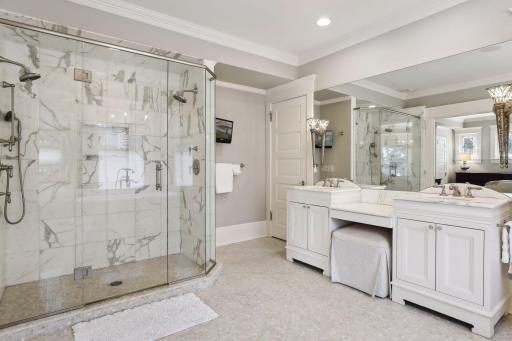 1009 Summit Avenue, Saint Paul, MN 55105