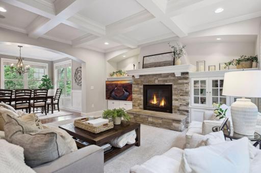 517 Big Woods Boulevard, Chanhassen, MN 55317