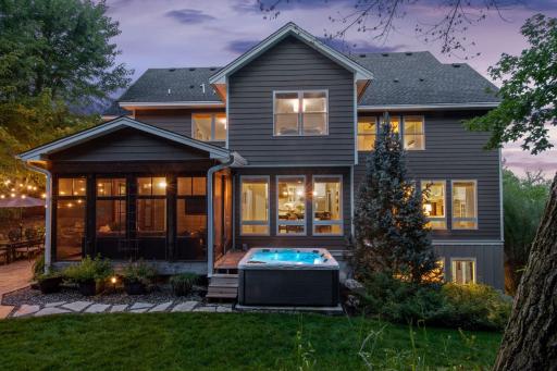 517 Big Woods Boulevard, Chanhassen, MN 55317