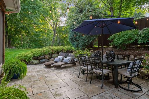 517 Big Woods Boulevard, Chanhassen, MN 55317