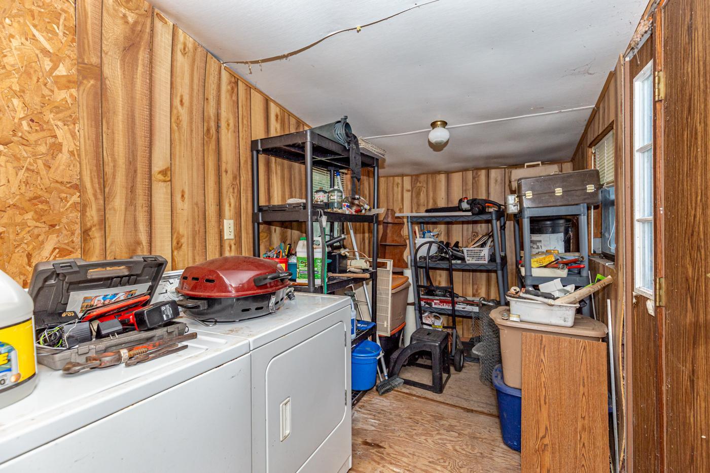 Laundry/Storage