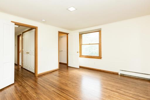 UL bedroom 3 closet.jpg