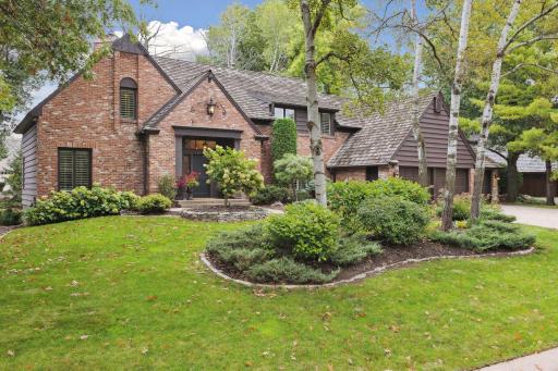 5208 Ridge Road, Edina, MN 55436