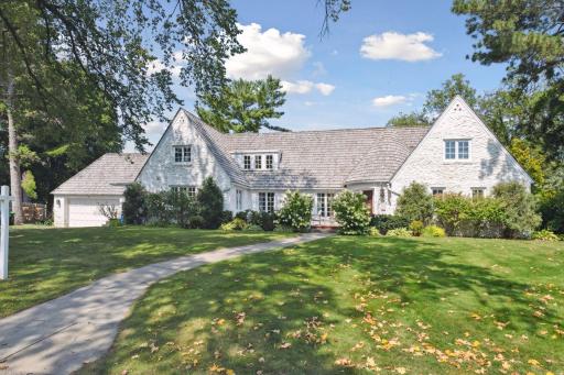 4804 W Sunnyslope Road, Edina, MN 55424