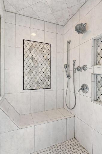 4804 W Sunnyslope Road, Edina, MN 55424