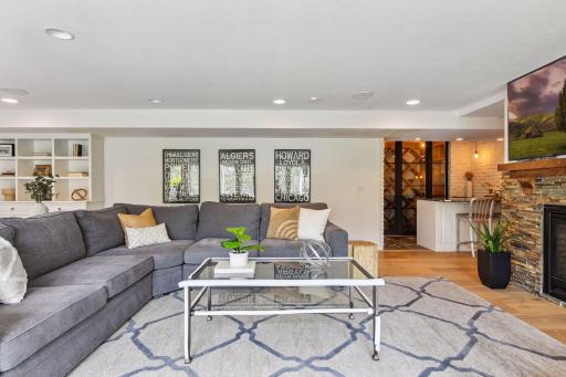 4804 W Sunnyslope Road, Edina, MN 55424