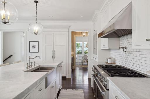 Photo for 5509 Park Place, Edina, MN 55424 - Listing #6428516 5509 Park Place, Edina, MN 55424