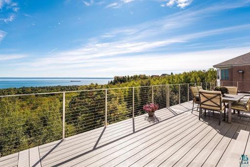 3725 N Ridge Road, Duluth, MN 55804