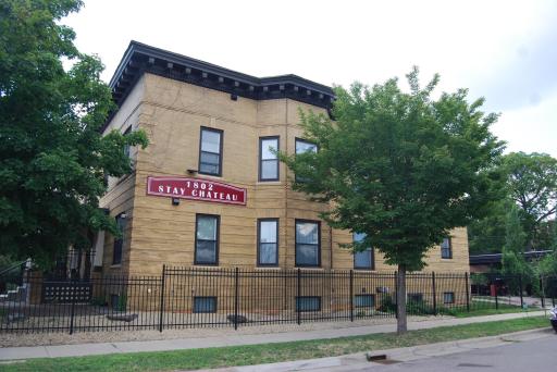 1802 11th Avenue S, Minneapolis, MN 55404