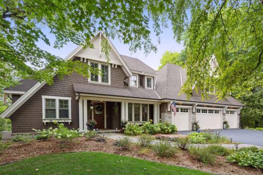 5940 Lake Linden Court, Excelsior, MN 55331
