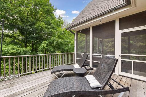 5940 Lake Linden Court, Excelsior, MN 55331