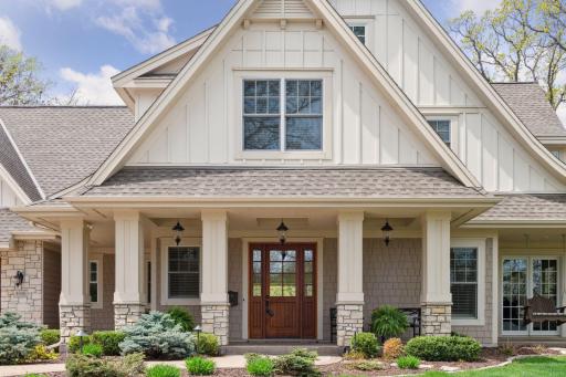 4916 E Sunnyslope Road, Edina, MN 55424