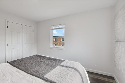 Bloomington, MN 55420
