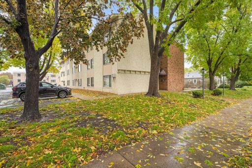 Photo for 3729 Snelling Avenue, 108, Minneapolis, MN 55406 - Listing #6430213 3729 Snelling Avenue, 108, Minneapolis, MN 55406