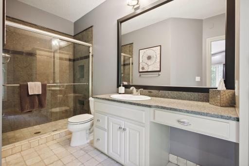 9690 Towering Oaks Curve, Prior Lake, MN 55372