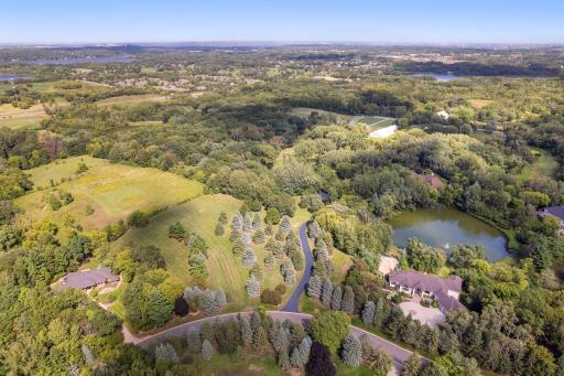 9690 Towering Oaks Curve, Prior Lake, MN 55372