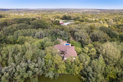 9690 Towering Oaks Curve, Prior Lake, MN 55372