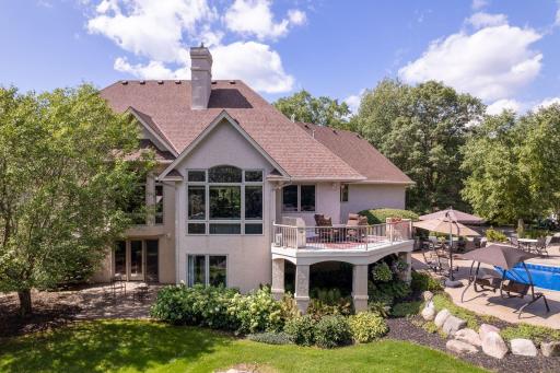 9690 Towering Oaks Curve, Prior Lake, MN 55372