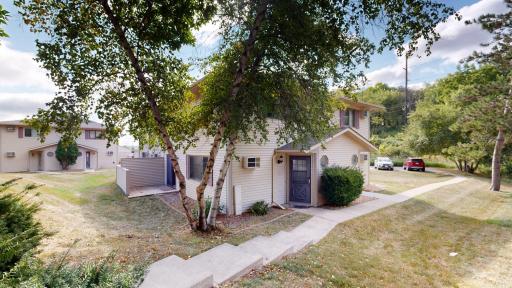 2 bed 2 bath condo for sale 110 Meadow Run Dr SW A Rochester MN 55902