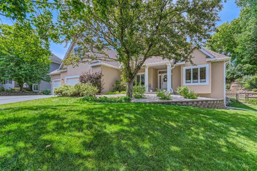 3829 Tessier Trail, Vadnais Heights, MN 55127