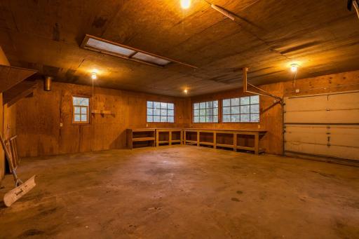 33832 Lake Pepin Road, Montgomery, MN 56069