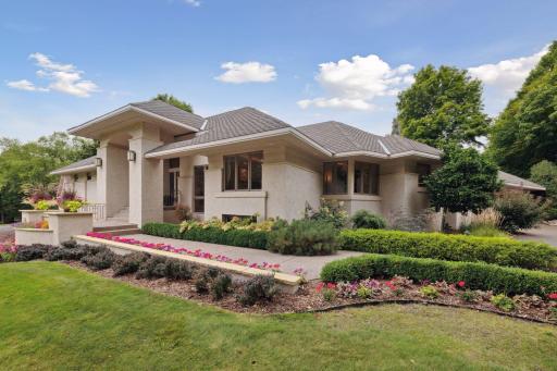 6420 Thornberry Curve, Excelsior, MN 55331