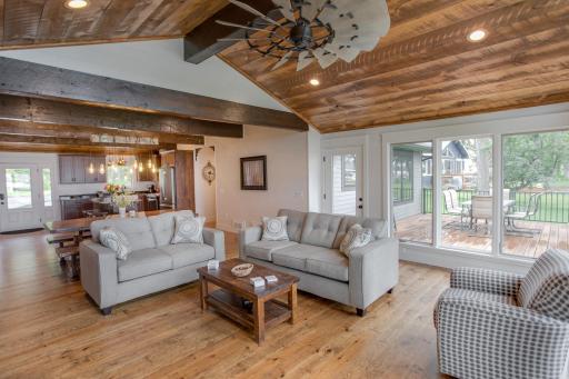 22255 Gull Lake Drive, Nisswa, MN 56468