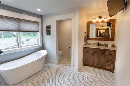 22255 Gull Lake Drive, Nisswa, MN 56468
