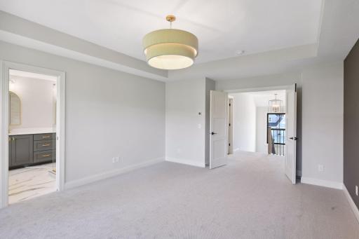 1898 Della Drive, Chanhassen, MN 55317