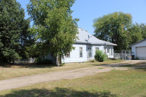 312 Roosevelt Street SW, Staples, MN 56479