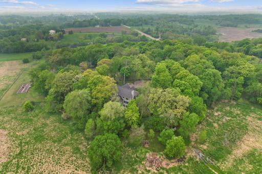 9055 County Road 11, Maple Plain, MN 55359