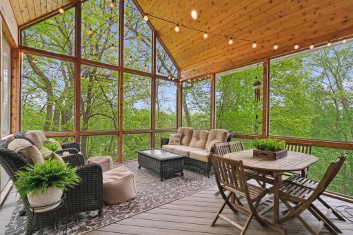 9055 County Road 11, Maple Plain, MN 55359