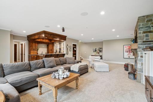 9055 County Road 11, Maple Plain, MN 55359