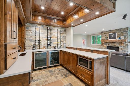 9055 County Road 11, Maple Plain, MN 55359