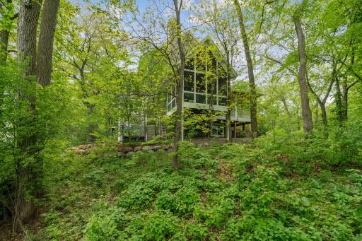 9055 County Road 11, Maple Plain, MN 55359