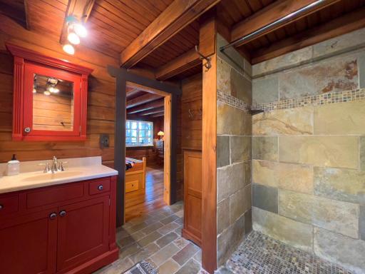 5763 Sunset Road, Biwabik, MN 55705