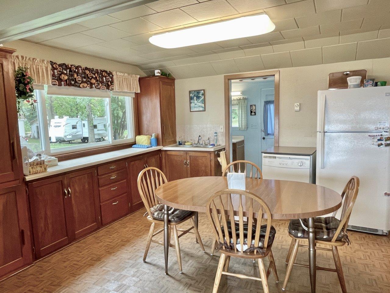 8-Dining in open living area.jpg