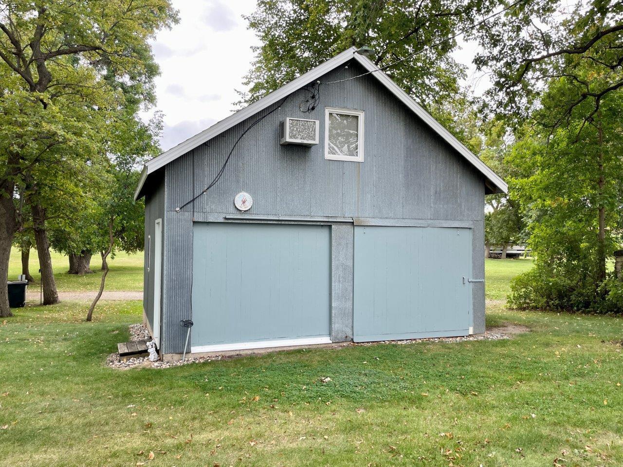 5-Garage with finished bonus space above (1).jpg
