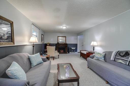 10908 Dahlia Street NW, Coon Rapids, MN 55433